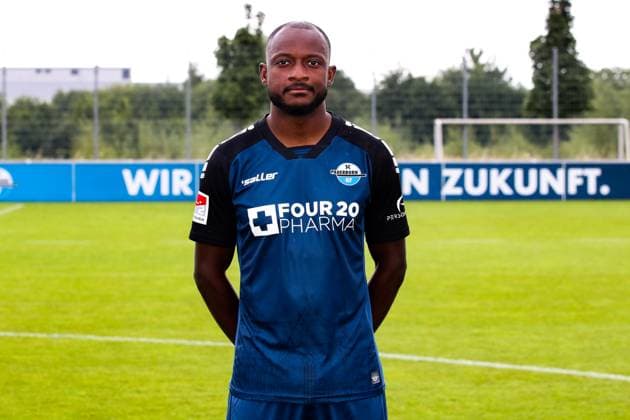 David Kinsombi, SC Paderborn 2 Football Bundesliga portrait appointment 2 BL 2024 2025 official photo appointment SC Paderborn in the training and youth performance center portrait, portrait, single image, Germany, football, men, GER, 23 07 2024 Christian Schroedter