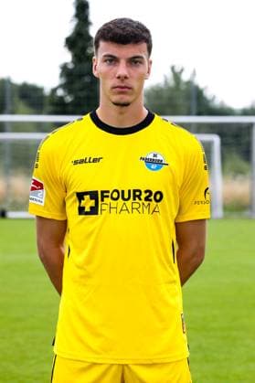 Goalkeeper Arne Schulz, SC Paderborn 2 Football Bundesliga portrait appointment 2 BL 2024 2025 official photo appointment SC Paderborn in the training and youth performance center portrait, portrait, single image, Germany, football, men, GER, 23 07 2024 Christian Schroedter