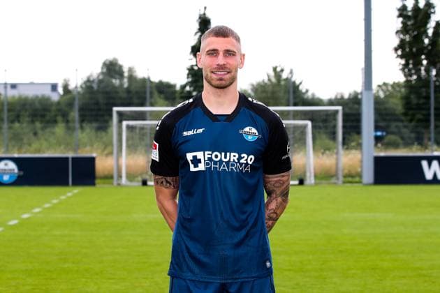 Felix Platte, SC Paderborn 2 Football Bundesliga portrait appointment 2 BL 2024 2025 official photo appointment SC Paderborn in the training and youth performance center portrait, portrait, single image, Germany, football, men, GER, 23 07 2024 Christian Schroedter