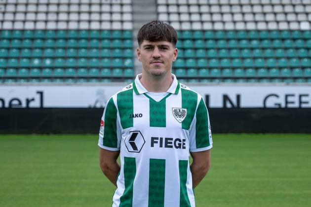 Dominik Schad SC Preußen Münster 2 Bundesliga, portrait date 2024 2025 Copyright: xKirchner-Media THx