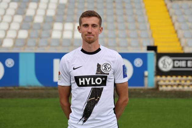 Arne Sicker SV 07 Elversberg 2 Bundesliga, portrait date 2024 2025 Elversberg Ursapharm Arena an der Kaiserlinde Saarland Germany DE Copyright: xSebastianxBachx