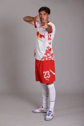SOCCER - BL, RBS, team photo shoot SALZBURG,AUSTRIA,18.JUL.24 - SOCCER - ADMIRAL Bundesliga, FC Red Bull Salzburg, team photo shooting. Image shows Roko Simic (RBS).  GEPAxpictures xMathiasxMandl