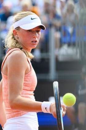 Czech Laura Samson (pictured) in action against Russian player Oksana Selekhmeteva during the WTA, Tennis Damen women s tennis tournament Livesport Prague Open 2024, in Prague, Czech Republic, on July 24, 2024. (CTKxPhoto MichalxKamaryt) CTKPhotoP2024072406721  CTKPhotoP2024072406721
