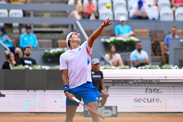TENNIS - ATP, Tennis Herren Generali Open 2024 KITZBUEHEL,AUSTRIA,24.JUL.24 - TENNIS - ATP World Tour, Generali Open. Image shows Sebastian Baez (ARG).  GEPAxpictures xDanielxSchoenherr
