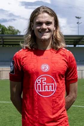 Tom Moustier Rot Weiss Essen 3 Liga, portrait date 2024 2025
