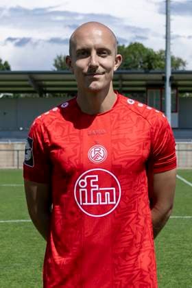 Tobias Kraulich Rot Weiss Essen 3 Liga, portrait date 2024 2025