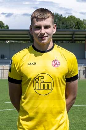 Felix Wienand Rot Weiss Essen 3 Liga, portrait date 2024 2025