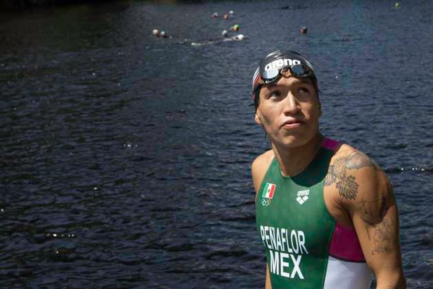 Mexican Triathlon Team s Swimming Training In Galicia For The Olympics Aram Michell Penaflor Moysen, member of the Mexican triathlon team, is swimming during their training for the Paris Olympic Games, Olympische Spiele, Olympia, OS a few days before the start of the international sporting event in Lugo, Galicia, Spain, on July 24, 2024. Lugo, Galicia Spain Copyright: xCristianxLeyvax originalFilename:leyva-notitle240724_npXVS.jpg