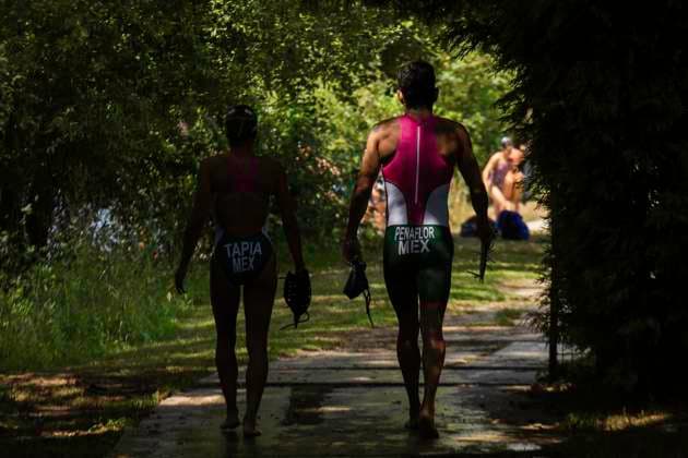 Mexican Triathlon Team s Swimming Training In Galicia For The Olympics Aram Michell Penaflor Moysen, member of the Mexican triathlon team, is swimming during their training for the Paris Olympic Games, Olympische Spiele, Olympia, OS a few days before the start of the international sporting event in Lugo, Galicia, Spain, on July 24, 2024. Lugo, Galicia Spain Copyright: xCristianxLeyvax originalFilename:leyva-notitle240724_npl6H.jpg