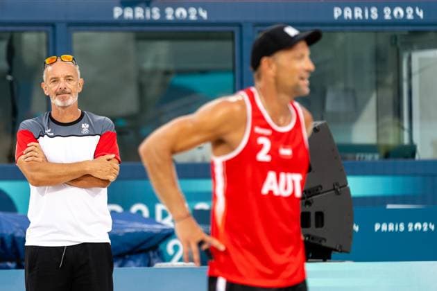 OLYMPICS - Olympic Summer Games 2024 PARIS,FRANCE,24.JUL.24 - OLYMPICS, Beach volleyball, Beachvolleyball - Olympic Summer Games Paris 2024, preview, training. Image shows coach Martin Olejnak and Alexander Horst (AUT).  GEPAxpictures xMaticxKlansek