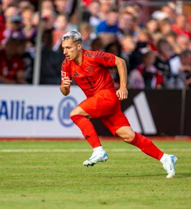 24 07 2024, Soccer 1 Bundesliga 2024 2025, Test match at the FC Bayern Munich training camp in Rottach Egern am Tegernsee at the Birkenmoos sports field, FC Rottach Egern FC Bayern Munich, Bryan Zaragoza FC Bayern Munich in action