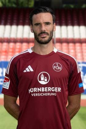 08.07.2024 - 1. FC Nürnberg FCN ( Club ) - 2. Fussball Bundesliga BL - Saison 2024 2025 - Fototermin Porträttermin Vorstellung Präsentation Pressetermin - - Einzelbild Einzelfoto Portrait Porträt Kopfbild - Ivan Marquez (15, 1. FC Nürnberg FCN )