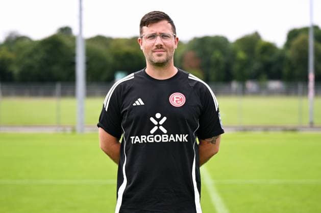 Physiotherapist Mathias Eckl Fortuna Düsseldorf 2 BL, portrait appointment 2024 2025