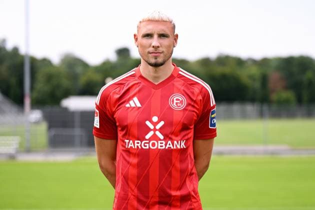 Jona Niemiec Fortuna Düsseldorf 2 BL, portrait date 2024 2025