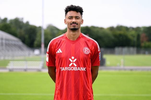 Emmanuel Iyoha Fortuna Düsseldorf 2 BL, portrait date 2024 2025