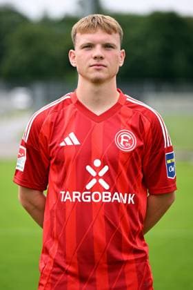 Daniel Bunk Fortuna Düsseldorf 2 BL, portrait date 2024 2025
