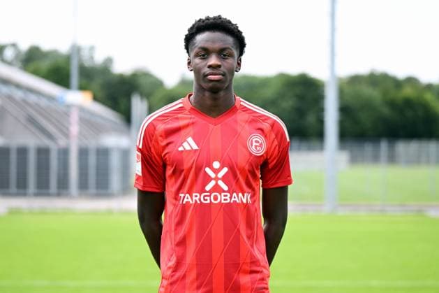 Noah Mbamba Fortuna Düsseldorf 2 BL, portrait date 2024 2025