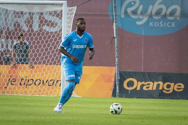 RUZOMBEROK - TRABZONSPOR UEFA EUROPA LEAGUE Stefano Denswil of Trabzonspor during the 1st leg of Second qualifying round of the UEFA Europa League football match between MFK Ruzomberok and Trabzonspor. Ruzomberok, Slovakia, July 25, 2024. PUBLICATION NOT IN SLOVAKIA Ruzomberok Copyright: xBranislavxRackox 080A4185