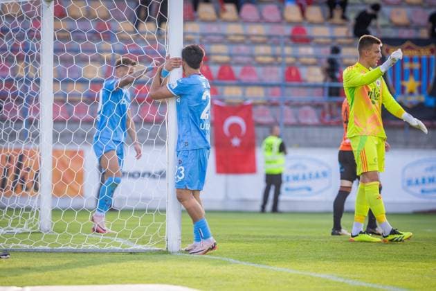 RUZOMBEROK - TRABZONSPOR UEFA EUROPA LEAGUE Umut Gunes of Trabzonspor during the 1st leg of Second qualifying round of the UEFA Europa League football match between MFK Ruzomberok and Trabzonspor. Ruzomberok, Slovakia, July 25, 2024. PUBLICATION NOT IN SLOVAKIA Ruzomberok Copyright: xBranislavxRackox 080A4260