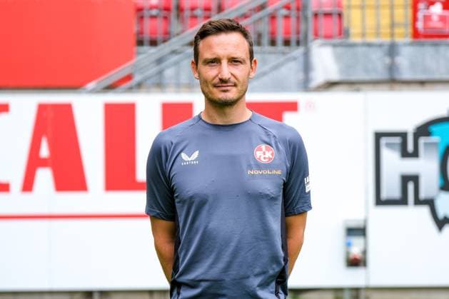 Florian Junge 1 FC Kaiserslautern, Co Trainer , GER, 1 FC Kaiserslautern, 2 Bundesliga, Portraettermin 2024 2025, 25 07 2024 GER, 1 FC Kaiserslautern, 2 Bundesliga, Portraettermin 2024 2025, 25 07 2024 Kaiserslautern Copyright: xEibner-Pressefoto FlorianxWieganx EP_FWD