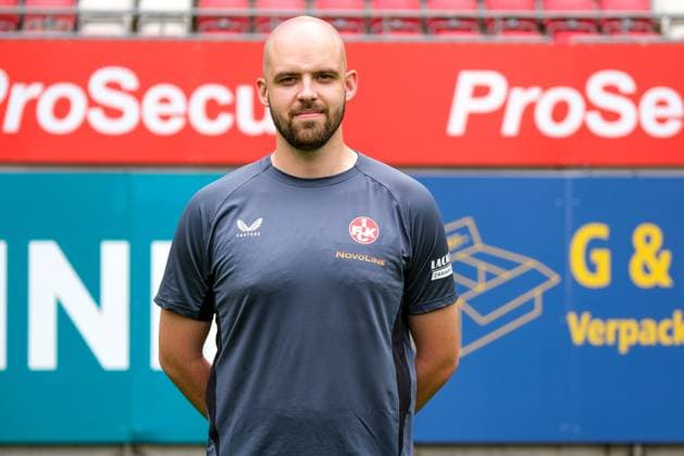 Daniel Lewandowski 1 FC Kaiserslautern, Team Manager , GER, 1 FC Kaiserslautern, 2 Bundesliga, Portraettermin 2024 2025, 25 07 2024 GER, 1 FC Kaiserslautern, 2 Bundesliga, Portraettermin 2024 2025, 25 07 2024 Kaiserslautern Copyright: xEibner-Pressefoto FlorianxWieganx EP_FWD