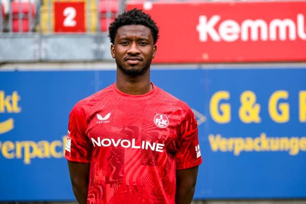 Almamy Toure 1 FC Kaiserslautern, 06 , GER, 1 FC Kaiserslautern, 2 Bundesliga, Portraettermin 2024 2025, 25 07 2024 GER, 1 FC Kaiserslautern, 2 Bundesliga, Portraettermin 2024 2025, 25 07 2024 Kaiserslautern Copyright: xEibner-Pressefoto FlorianxWieganx EP_FWD