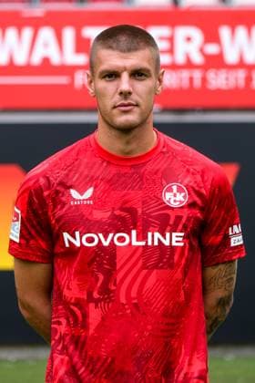 Erik Wekesser 1 FC Kaiserslautern, 13 , GER, 1 FC Kaiserslautern, 2 Bundesliga, Portraettermin 2024 2025, 25 07 2024 GER, 1 FC Kaiserslautern, 2 Bundesliga, Portraettermin 2024 2025, 25 07 2024 Kaiserslautern Copyright: xEibner-Pressefoto FlorianxWieganx EP_FWD