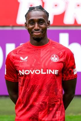 Frank Ronstadt 1 FC Kaiserslautern, 27 , GER, 1 FC Kaiserslautern, 2 Bundesliga, Portraettermin 2024 2025, 25 07 2024 GER, 1 FC Kaiserslautern, 2 Bundesliga, Portraettermin 2024 2025, 25 07 2024 Kaiserslautern Copyright: xEibner-Pressefoto FlorianxWieganx EP_FWD