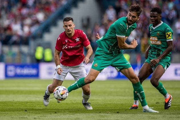 KRAKOW 25.07.2024 ELIMINACJE LIGA EUROPY PILKA NOZNA WISLA KRAKOW - SK RAPID WIEDEN NZ Angel Rodado FOT JAKUB GRUCA FOKUSMEDIA.COM.PL NEWSPIX.PL --- Newspix.pl  GJ250724_019