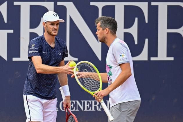 TENNIS - ATP, Tennis Herren Generali Open 2024 KITZBUEHEL,AUSTRIA,25.JUL.24 - TENNIS - ATP World Tour, Generali Open. Image shows Jamie Murray (GBR) and Adam Pavlasek (CZE).  GEPAxpictures xDanielxSchoenherr