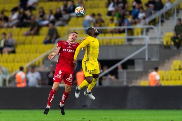 240725 Sebastian Holmen of Elfsborg and Cedric Badolo of Sheriff Tiraspol during the UEFA Europa League qualification match between Sheriff Tiraspol and Elfsborg on July 25, 2024 in Tiraspol Photo Alex Nicodim BILDBYRAN COP 282 AN0008 fotboll football soccer fotball uefa europa league sheriff tiraspol elfsborg bbeng qualification  Copyright: ALEXxNICODIM BB240725ZJ024