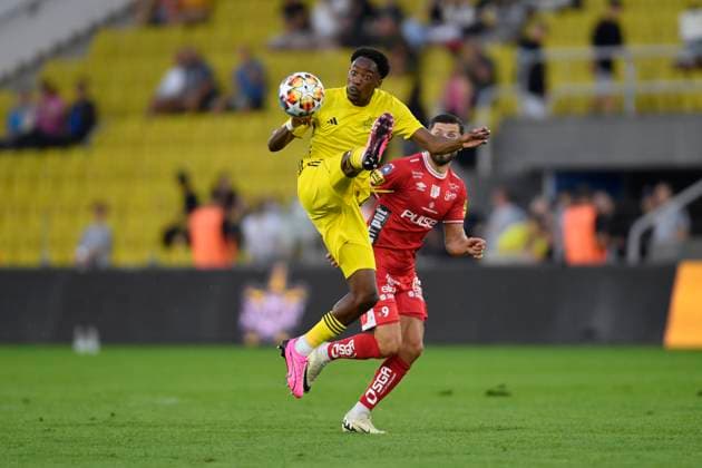 240725 Jocelin Behiratche of Sheriff Tiraspol in action during the UEFA Europa League qualification match between Sheriff Tiraspol and Elfsborg on July 25, 2024 in Tiraspol Photo Alex Nicodim BILDBYRAN COP 282 AN0008 fotboll football soccer fotball uefa europa league sheriff tiraspol elfsborg bbeng qualification  Copyright: ALEXxNICODIM BB240725ZL025