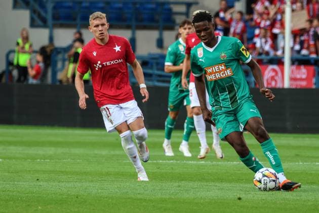 2024 25 UEFA Europa League second qualifying round Wisla Krakow - SK Rapid Wien 07.25.2024 Krakow (Cracow) Poland, Football 2024 25 UEFA Europa League second qualifying round, Wisla Krakow - SK Rapid Wien op: Mamadou Sangare, Patryk Gogol Copyright: xKonradxSwieradx IMG_1181