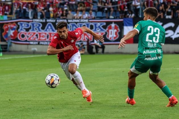 2024 25 UEFA Europa League second qualifying round Wisla Krakow - SK Rapid Wien 07.25.2024 Krakow (Cracow) Poland, Football 2024 25 UEFA Europa League second qualifying round, Wisla Krakow - SK Rapid Wien op: Angel Baena, Jonas Auer Copyright: xKonradxSwieradx IMG_1294