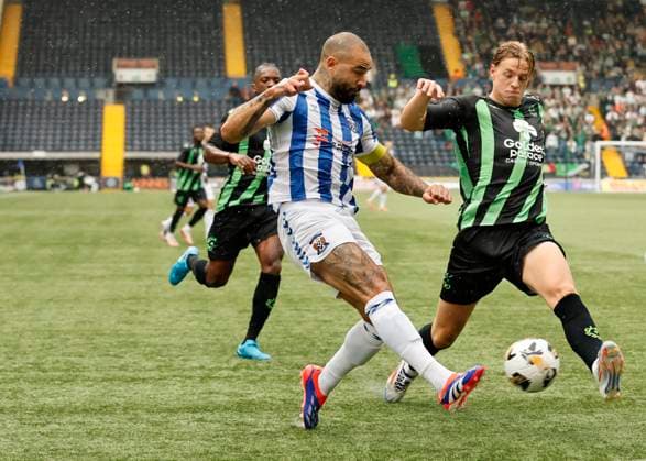 Kilmarnock v Cercle Brugge UEFA Europa League Jesper Daland of Cercle Brugge (right) blocks a cross from Kyle Vassell of Kilmarnock during the UEFA Europa League Second Qualifying Round First Leg match at Rugby Park, Kilmarnock UK Newspapers OUT Copyright: xFredxPalmerx FIL-20396-0032
