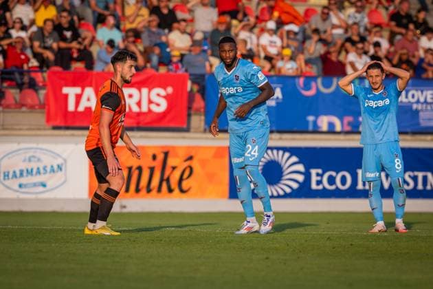 RUZOMBEROK - TRABZONSPOR UEFA EUROPA LEAGUE Stefano Denswil, Enis Bardhi of Trabzonspor during the 1st leg of Second qualifying round of the UEFA Europa League football match between MFK Ruzomberok and Trabzonspor. Ruzomberok, Slovakia, July 25, 2024. PUBLICATION NOT IN SLOVAKIA Ruzomberok Copyright: xBranislavxRackox 080A4676