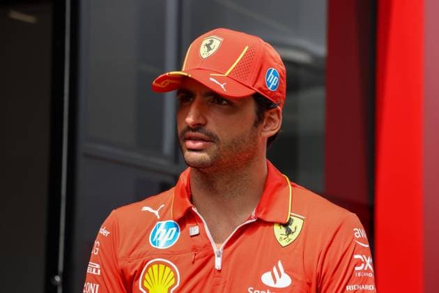 May 25, 2024, Spa-Francorchamps, Belgium: CARLOS SAINZ doing an interview outside the Ferrari hospitality in the paddock ,Thursday for media day of the Belgian Grand Prix. Spa-Francorchamps Belgium - ZUMA Pho 20240525_mda_k187_227 Copyright: xAlexisxKahnx
