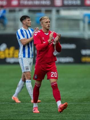Kilmarnock goalkeeper Robby McCrorie applauds the fans after the final whistle. Full-time score Kilmarnock 1 Cercle Brugge 1. Kilmarnock v Cercle Brugge, UEFA Europa League, 2nd Qualifying Round, Football, The BBSP Stadium Rugby Park, Kilmarnock, UK, 25 Jul 2024 EDITORIAL USE ONLY No use with unauthorised audio, video, data, fixture lists, club league logos or live services. Online in-match use limited to 120 images, no video emulation. No use in betting, games or single club league player publications. Copyright: xStuartxWallace Shutterstockx 14602352di