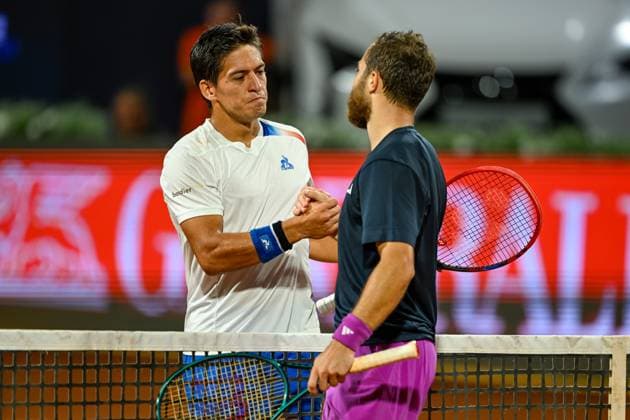 TENNIS - ATP, Tennis Herren Generali Open 2024 KITZBUEHEL,AUSTRIA,25.JUL.24 - TENNIS - ATP World Tour, Generali Open. Image shows Sebastian Baez (ARG) and Hugo Gaston (FRA).  GEPAxpictures xDanielxSchoenherr