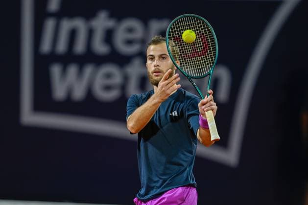 TENNIS - ATP, Tennis Herren Generali Open 2024 KITZBUEHEL,AUSTRIA,25.JUL.24 - TENNIS - ATP World Tour, Generali Open. Image shows Hugo Gaston (FRA).  GEPAxpictures xDanielxSchoenherr