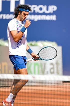 TENNIS - ATP, Tennis Herren Generali Open 2024 KITZBUEHEL,AUSTRIA,26.JUL.24 - TENNIS - ATP World Tour, Generali Open. Image shows Skander Mansouri (TUN).  GEPAxpictures xDanielxSchoenherr