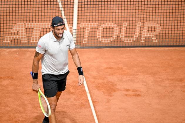TENNIS - ATP, Tennis Herren Generali Open 2024 KITZBUEHEL,AUSTRIA,26.JUL.24 - TENNIS - ATP World Tour, Generali Open. Image shows the disappointment of Matteo Berrettini (ITA).  GEPAxpictures xDanielxSchoenherr
