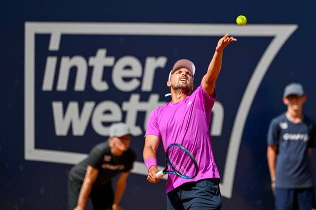 TENNIS - ATP, Tennis Herren Generali Open 2024 KITZBUEHEL,AUSTRIA,26.JUL.24 - TENNIS - ATP World Tour, Generali Open. Image shows Lloyd Glasspool (GBR).  GEPAxpictures xDanielxSchoenherr