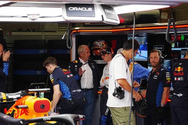 Formula 1 Rolex Belgian Grand Prix 2024 26 07 2024, Circuit de Spa Francorchamps, Spa Francorchhamps, Formula 1 Rolex Belgian Grand Prix 2024 , in the picture Max Verstappen NLD , Oracle Red Bull Racing with Head of Motorsport Dr Helmut Marko Oracle Red Bull Racing nordphotoxGmbHx xBratic nph00250