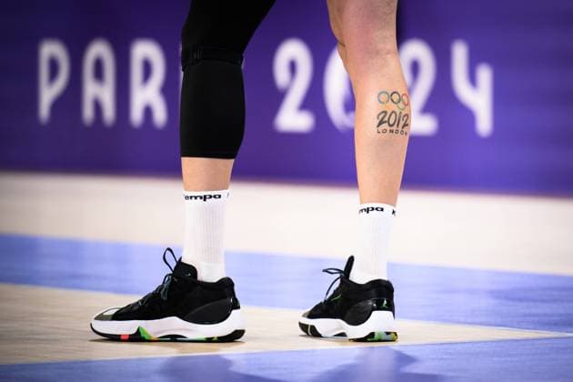 27 07 2024, Paris, Arena Paris South Volleyball, Olympic Games, Preliminary round, Germany GER vs Japan JPN Tattoo London 2012 by Georg Grozer 9 GER