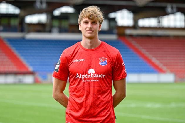 Viktor Zentrich SpVgg Unterhaching 3 Liga, portrait date 2024 2025 xslx