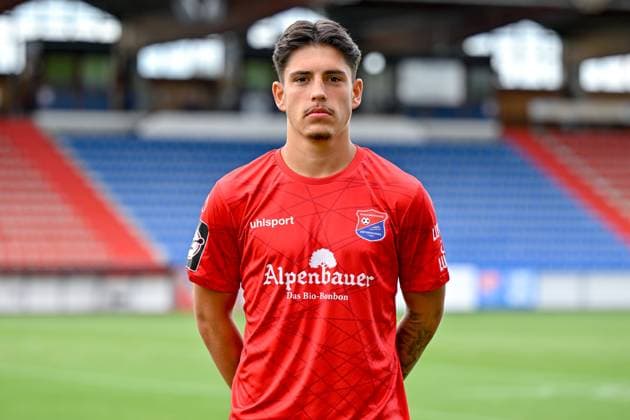 Alexander Leuthard SpVgg Unterhaching 3 Liga, portrait date 2024 2025 xslx