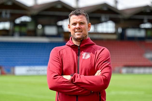 Marc Unterberger Head coach SpVgg Unterhaching 3 Liga, portrait date 2024 2025 xslx