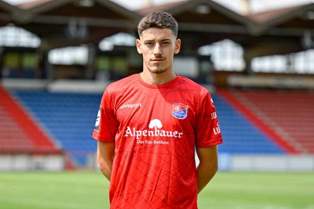 Noa Gabriel Simic SpVgg Unterhaching 3 Liga, portrait date 2024 2025 xslx