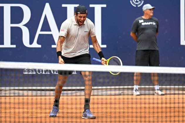 TENNIS - ATP, Tennis Herren Generali Open 2024 KITZBUEHEL,AUSTRIA,27.JUL.24 - TENNIS - ATP World Tour, Generali Open. Image shows the rejoicing of Matteo Berrettini (ITA).  GEPAxpictures xDanielxSchoenherr